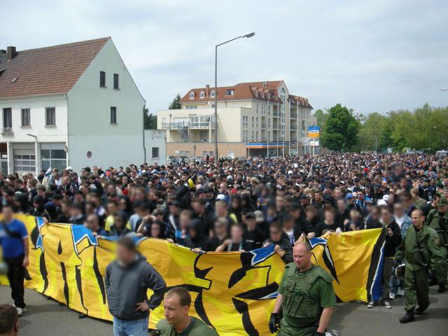 http://www.qpic.ws/images/mfg98112.jpg