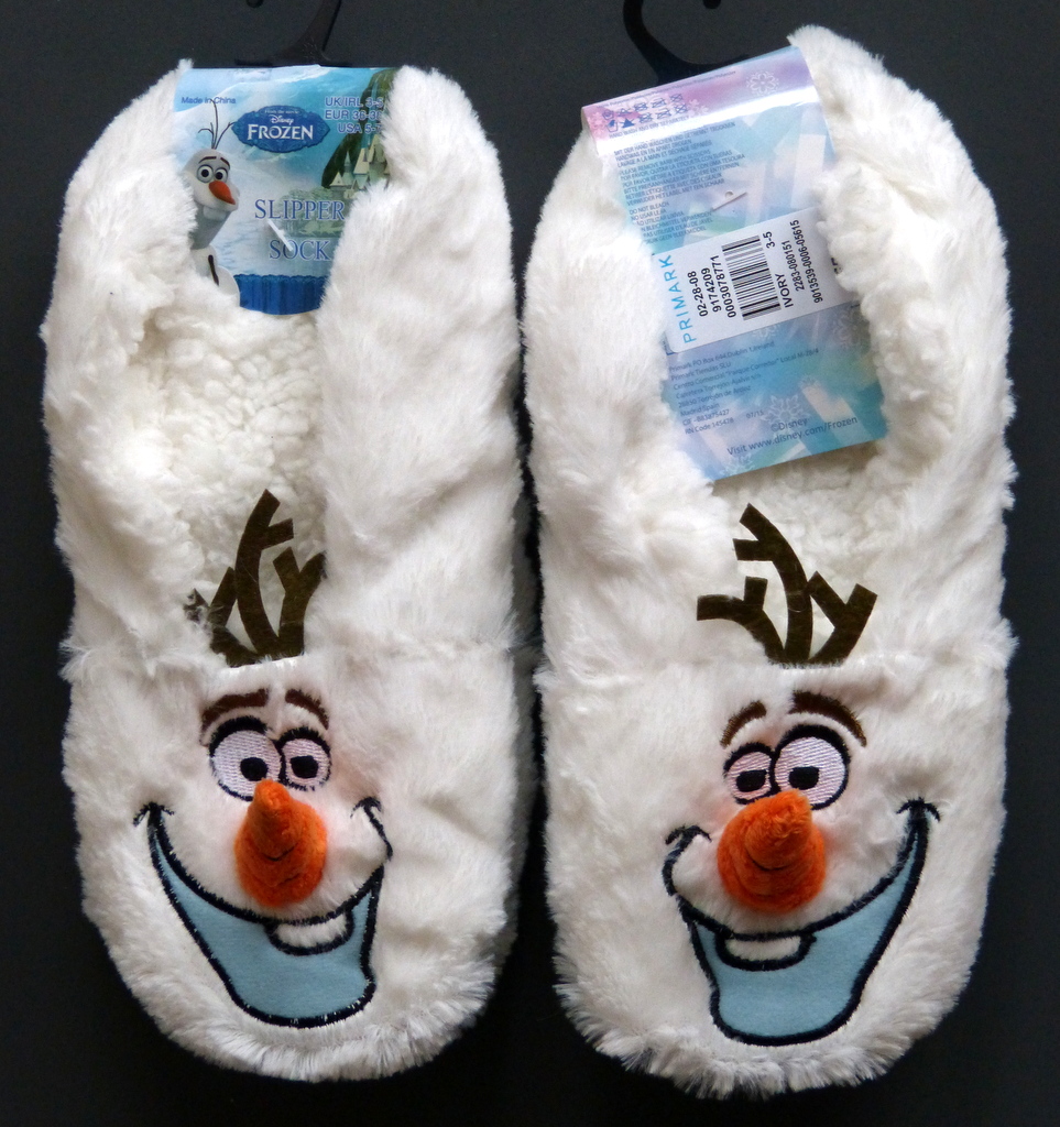 NEU DiSNEY PRiMARK FROZEN OLAF FLEECE HAUSSCHUHE SLIPPER SCHUHE SOCKEN