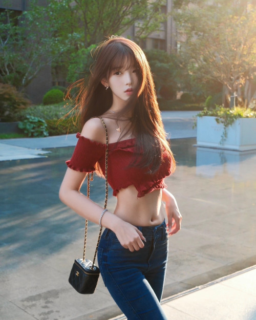 1759201080597