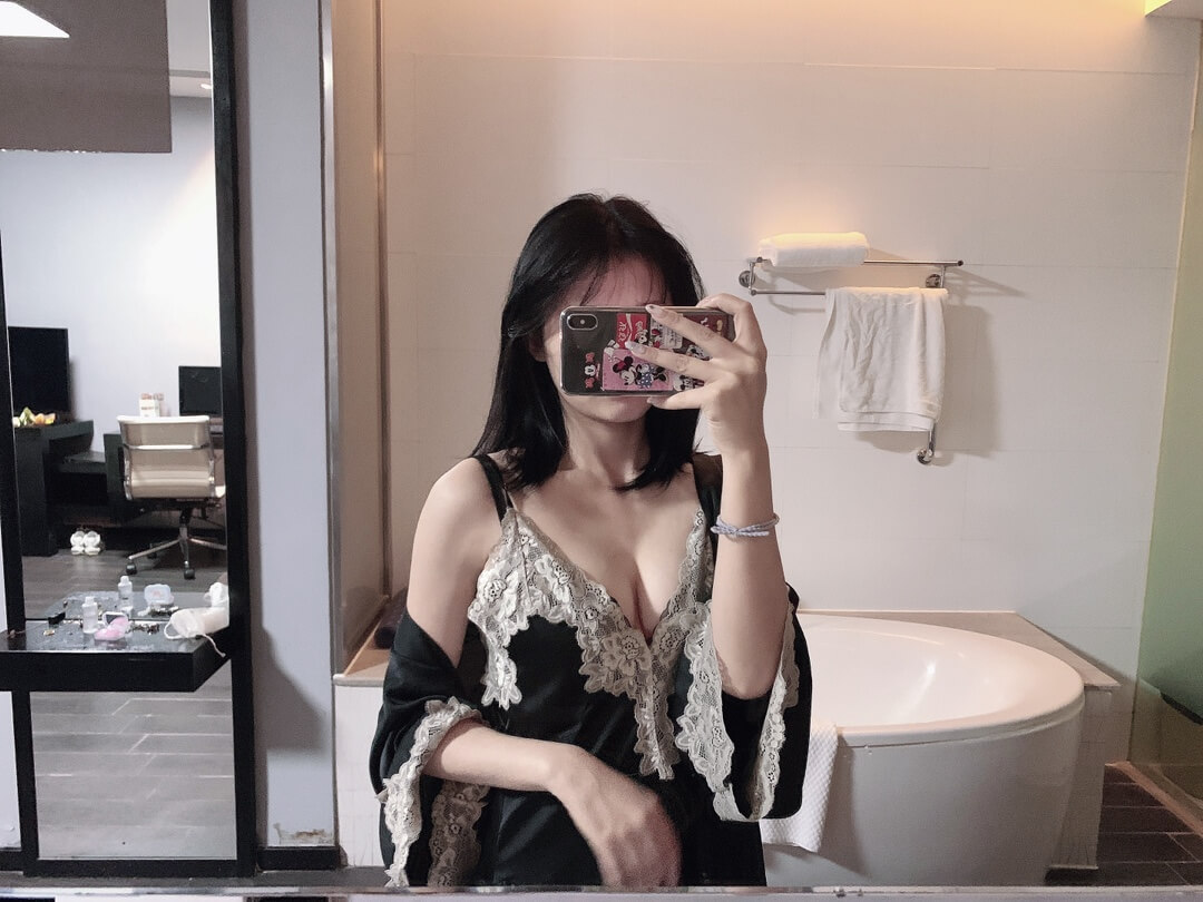 对象穿成这样在家等你，你几点回家？[43P]