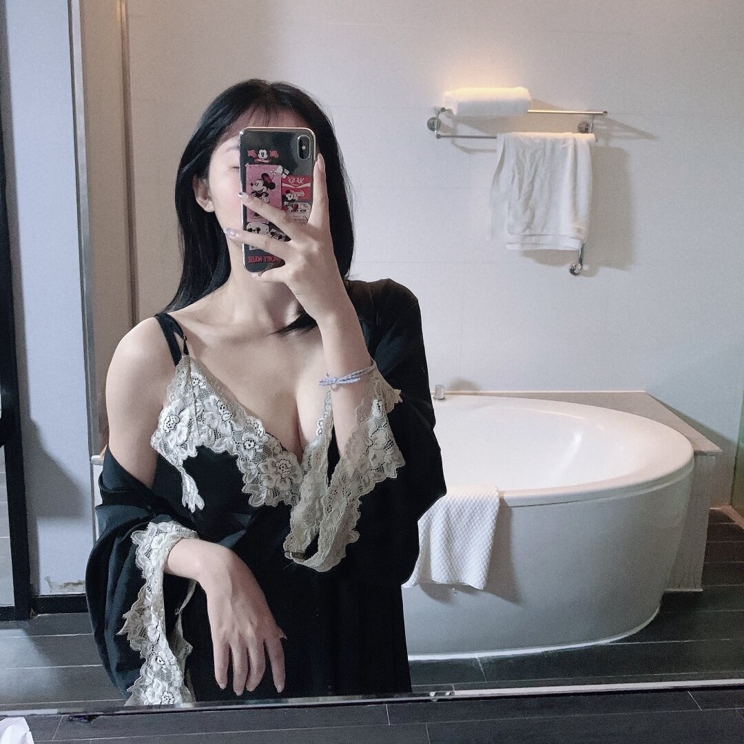 对象穿成这样在家等你，你几点回家？[43P]