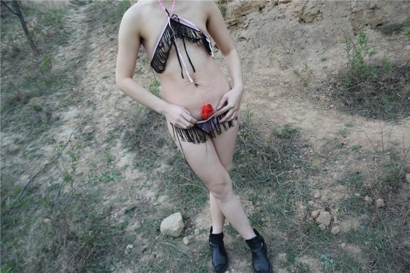 小少妇野战前让我留下她的瘙痒[20P]