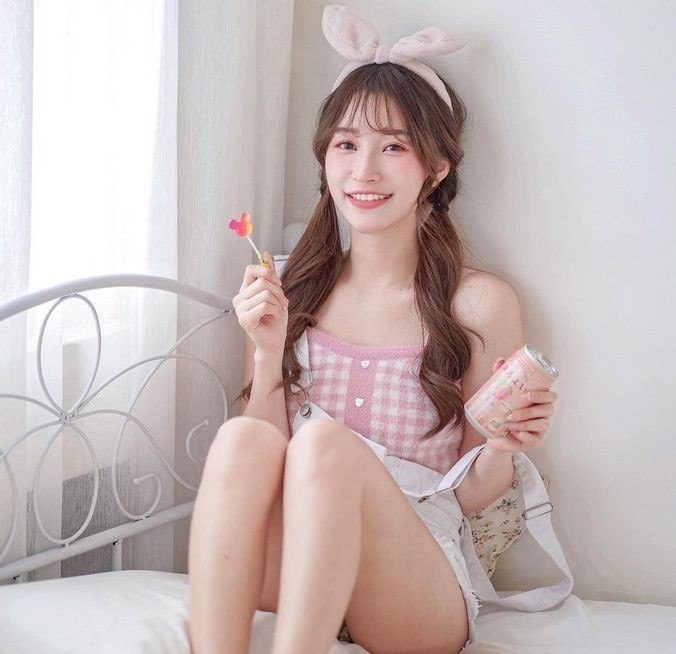 网友征服的反差婊精选3[99P]