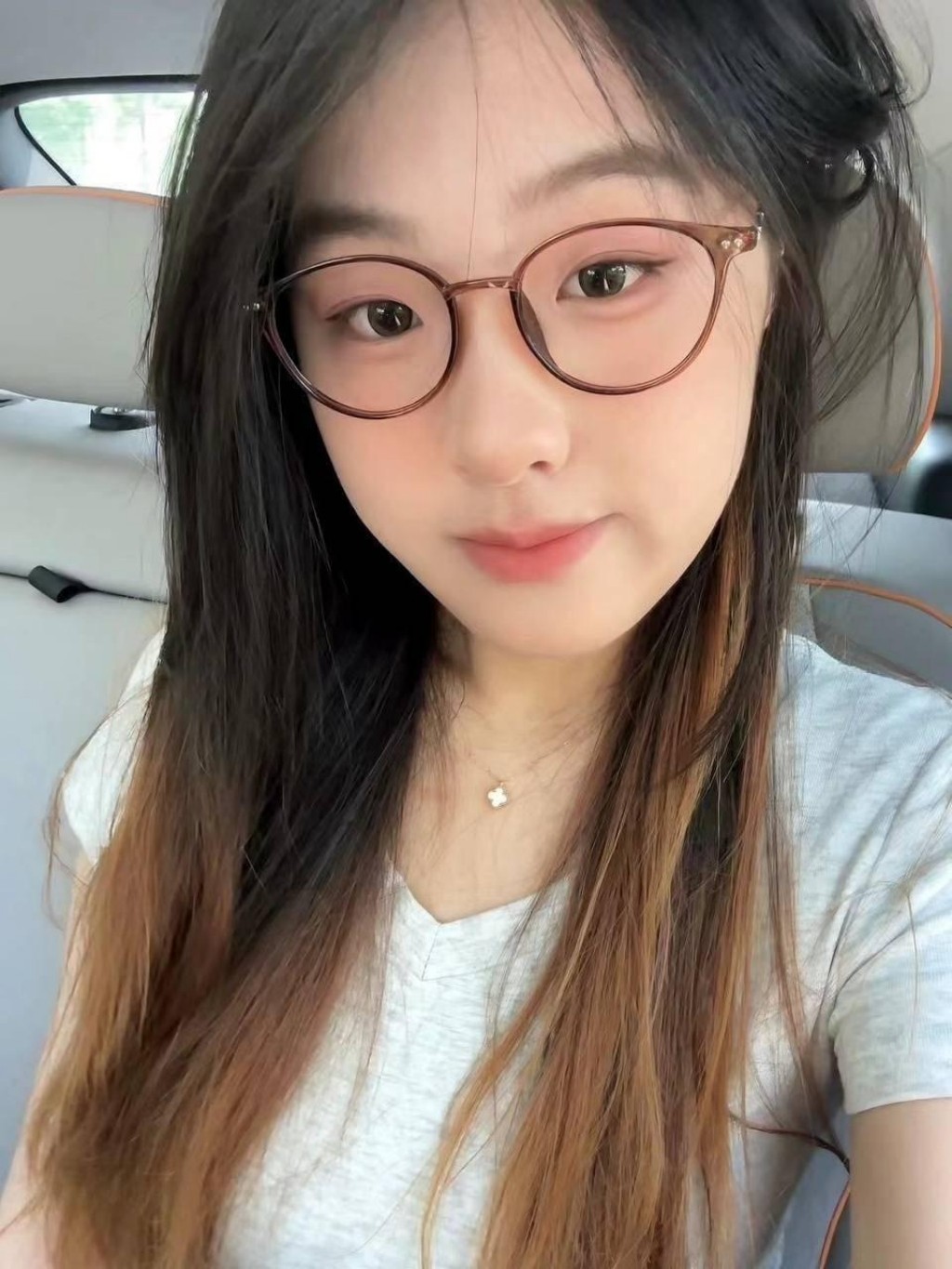 人前女神/乖乖女，人后骚妇/欲女系列-第10期[98P]