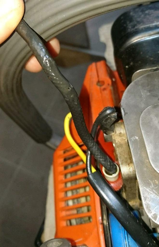 Husqvarna 41 geht nicht an, Zündkerze trocken Alles rund um die Motorsäge www.motorsaegen